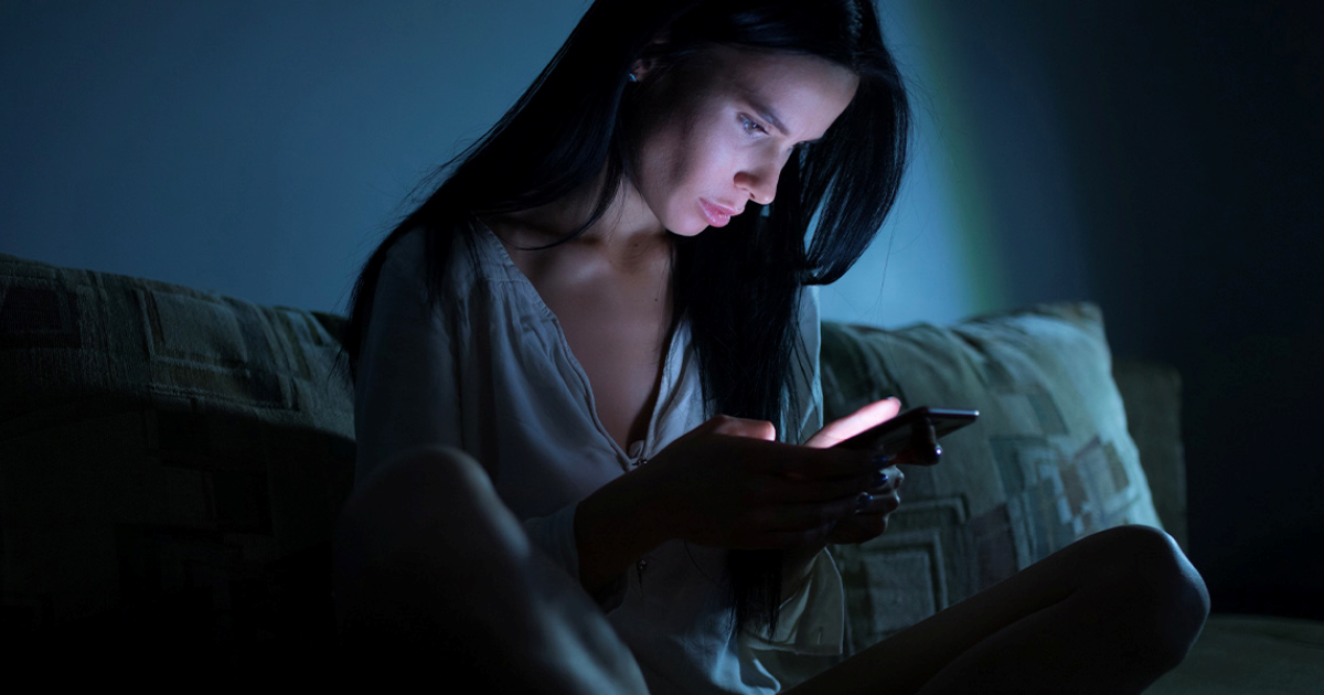 Does Screen Time Affect Your Mental Health? | Schneck Medical Center
