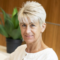 Dr Amber Allen Headshot